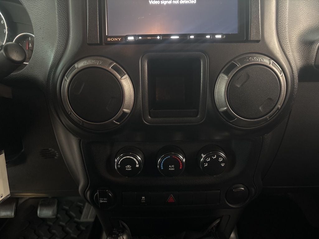 2012 Jeep Wrangler Unlimited Sport