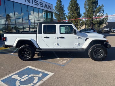 2021 Jeep Gladiator Overland