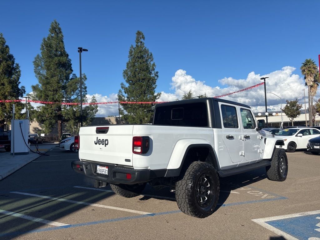 2021 Jeep Gladiator Overland