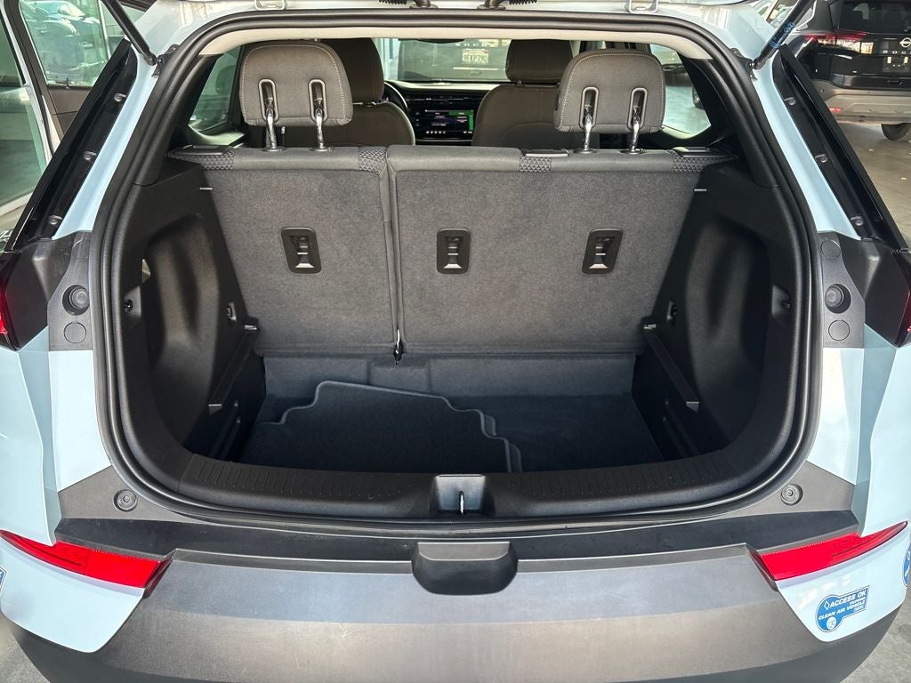 2022 Chevrolet Bolt EUV LT