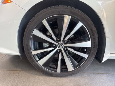 2022 Nissan Altima SR VC-Turbo™
