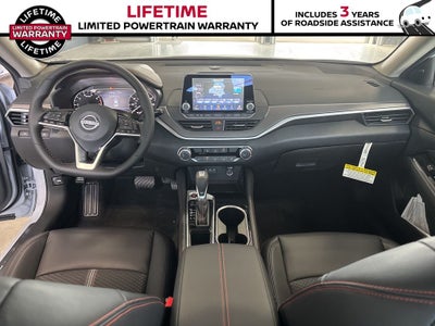 2025 Nissan Altima SR