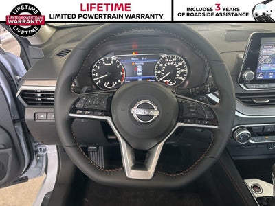 2025 Nissan Altima SR