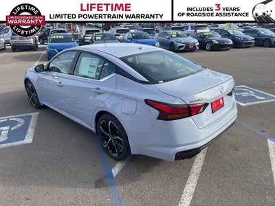 2025 Nissan Altima SR