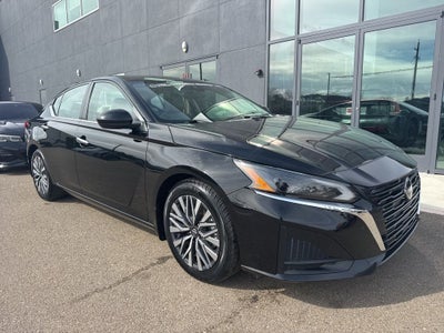 2023 Nissan Altima SV