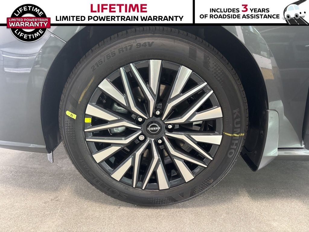 2025 Nissan Altima SV