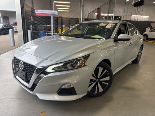 2022 Nissan Altima 2.5 SV