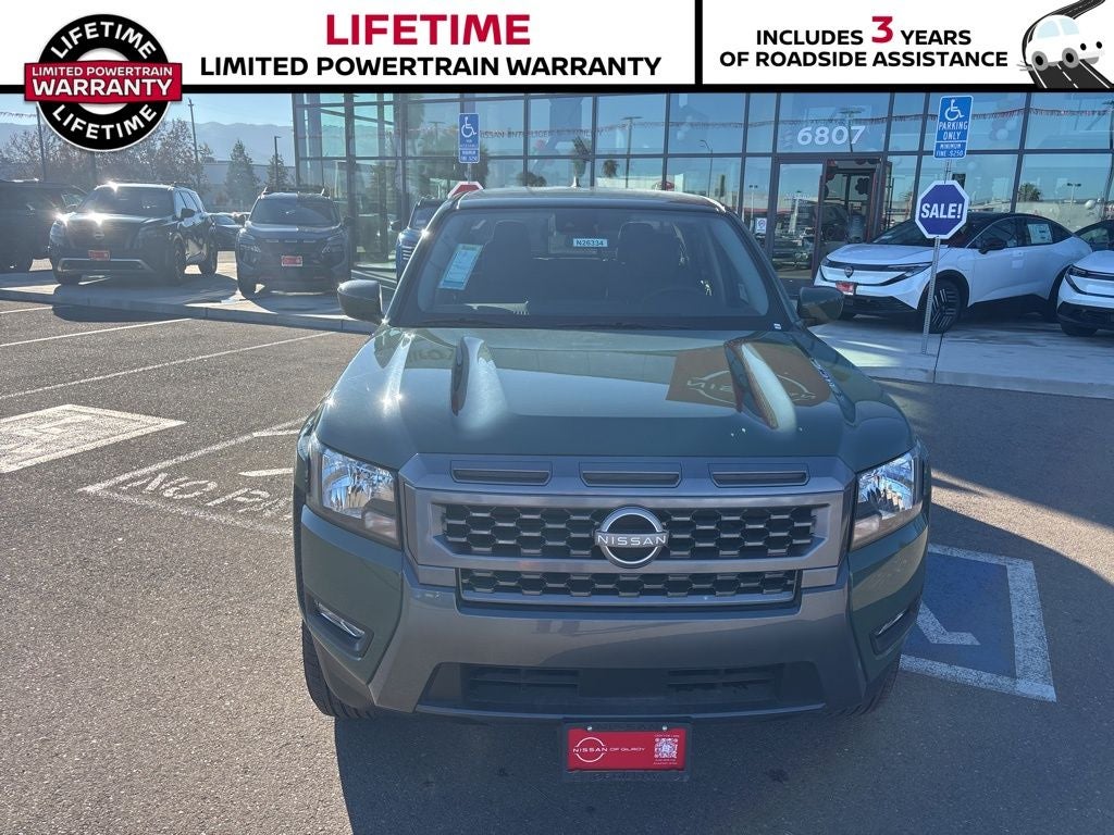 2025 Nissan Frontier Crew Cab SV