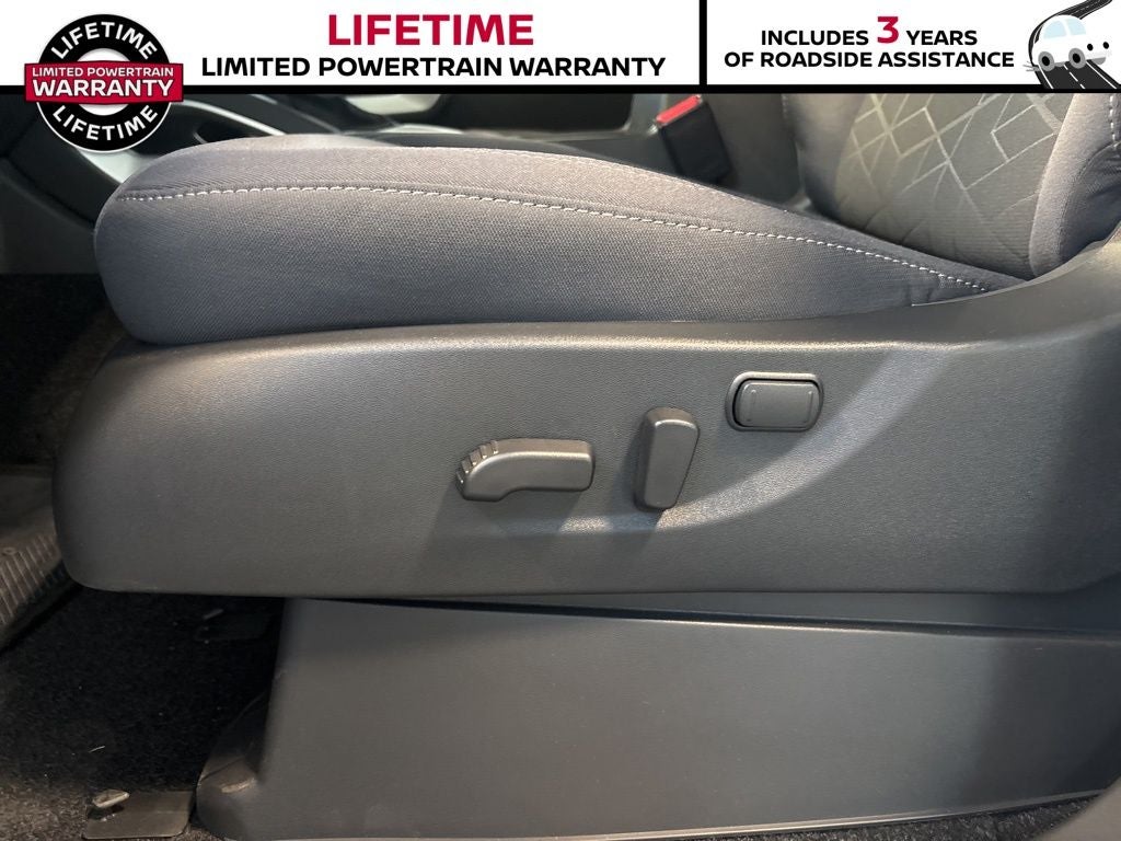 2025 Nissan Frontier Crew Cab SV