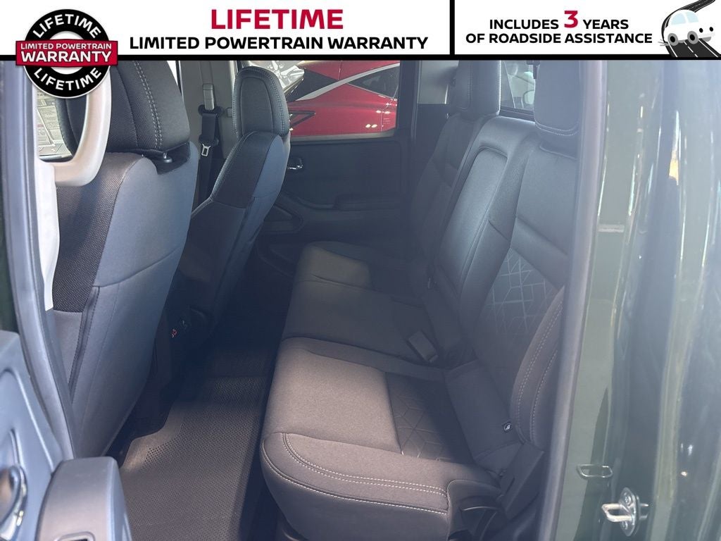 2025 Nissan Frontier Crew Cab SV