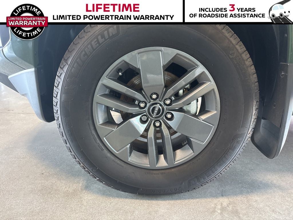 2025 Nissan Frontier Crew Cab SV