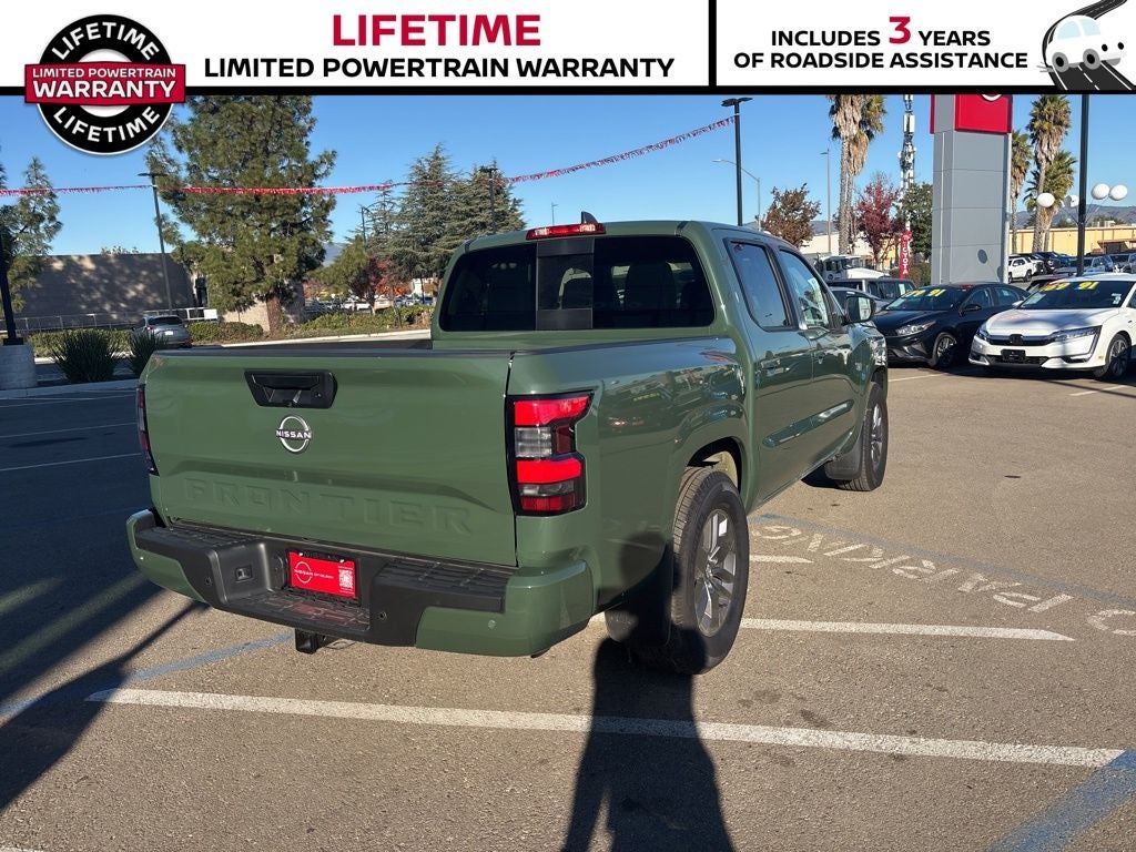 2025 Nissan Frontier Crew Cab SV