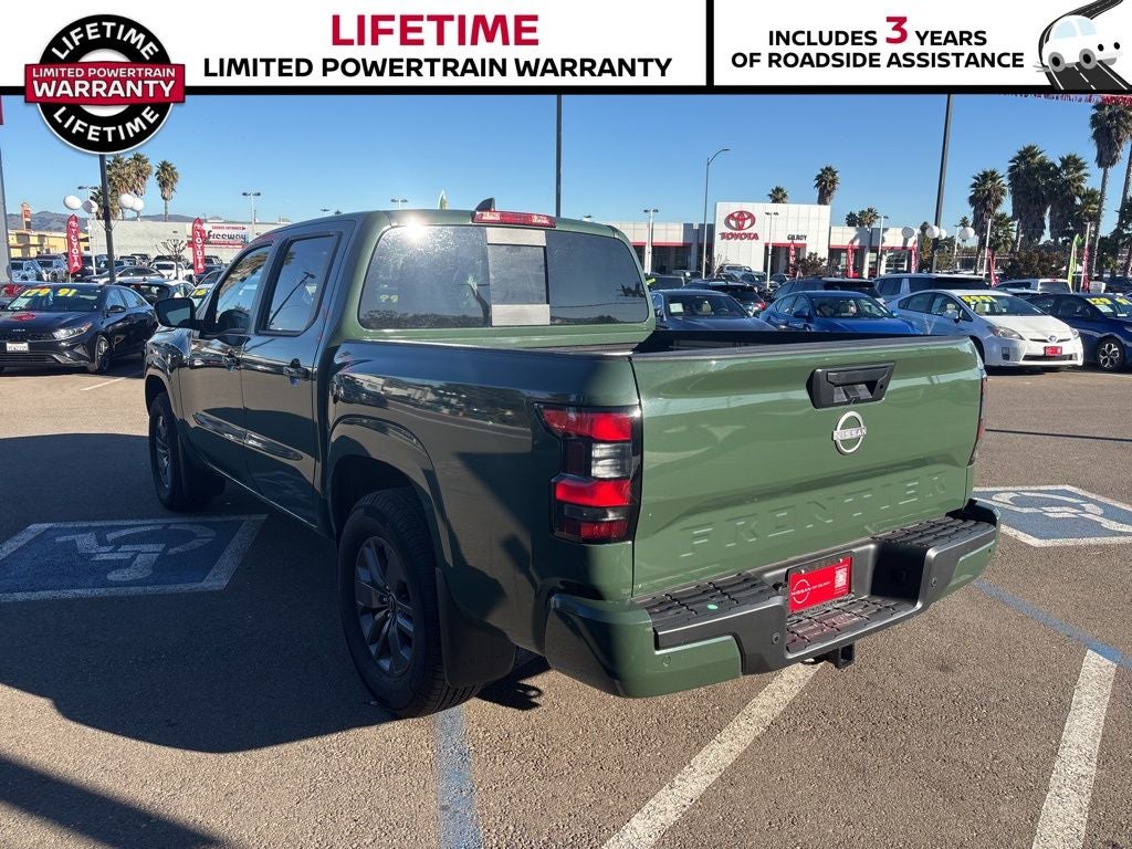 2025 Nissan Frontier Crew Cab SV