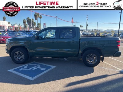 2025 Nissan Frontier Crew Cab SV