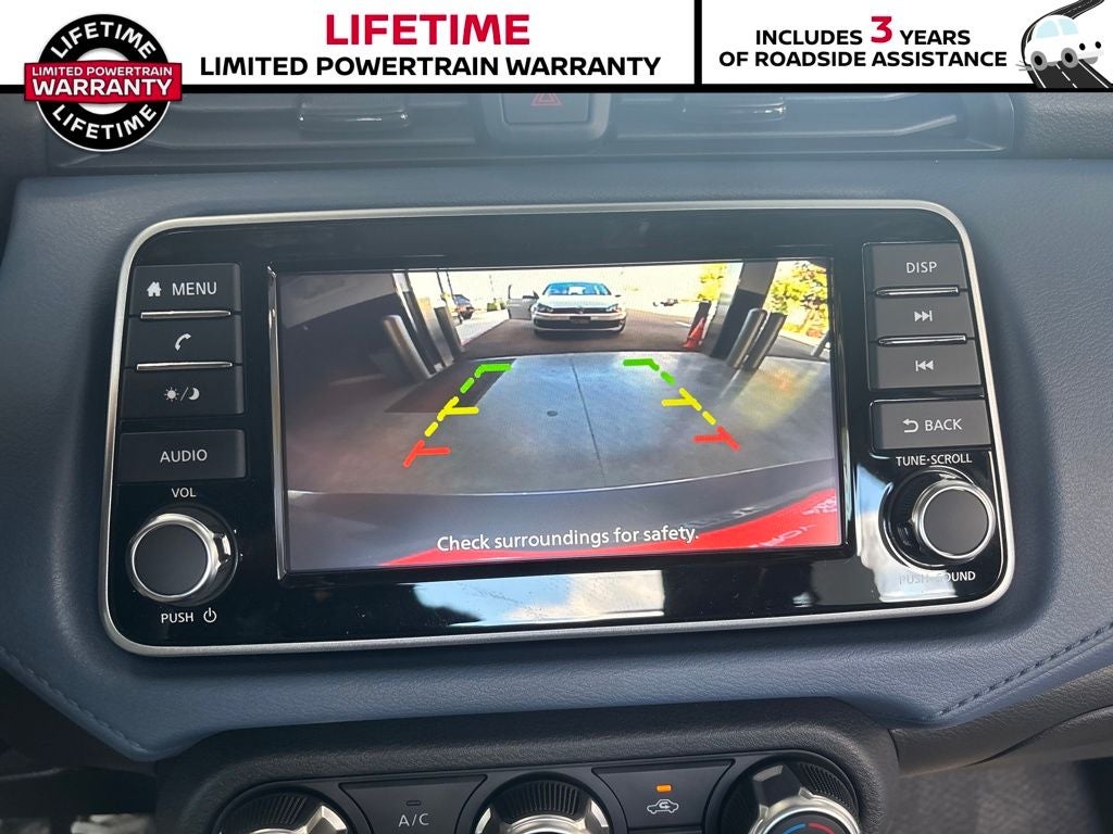 2025 Nissan Versa SV