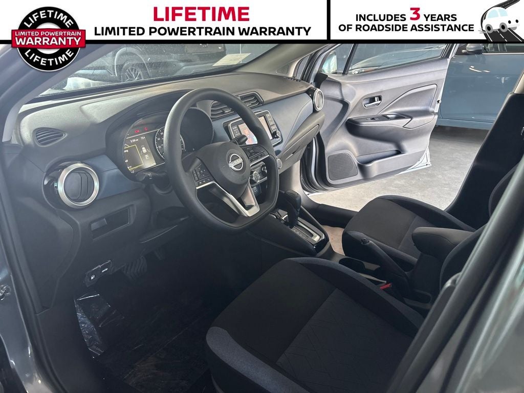 2025 Nissan Versa SV