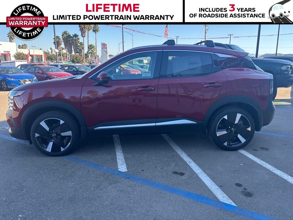 2025 Nissan Kicks SR