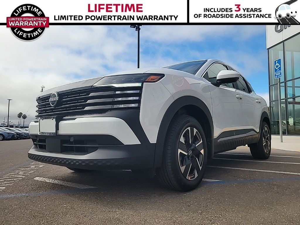 2025 Nissan Kicks SV