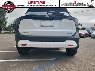 2025 Nissan Kicks SV