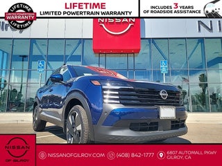 2025 Nissan Kicks SR