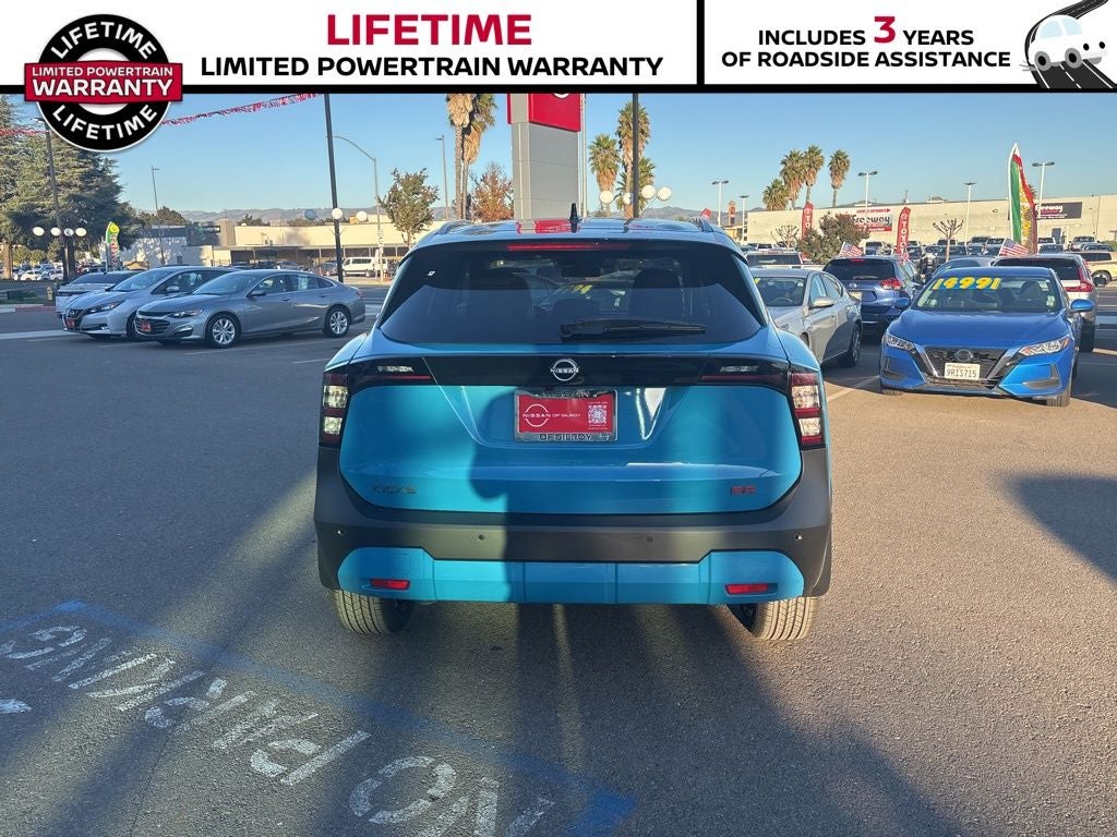 2026 Nissan Kicks SR