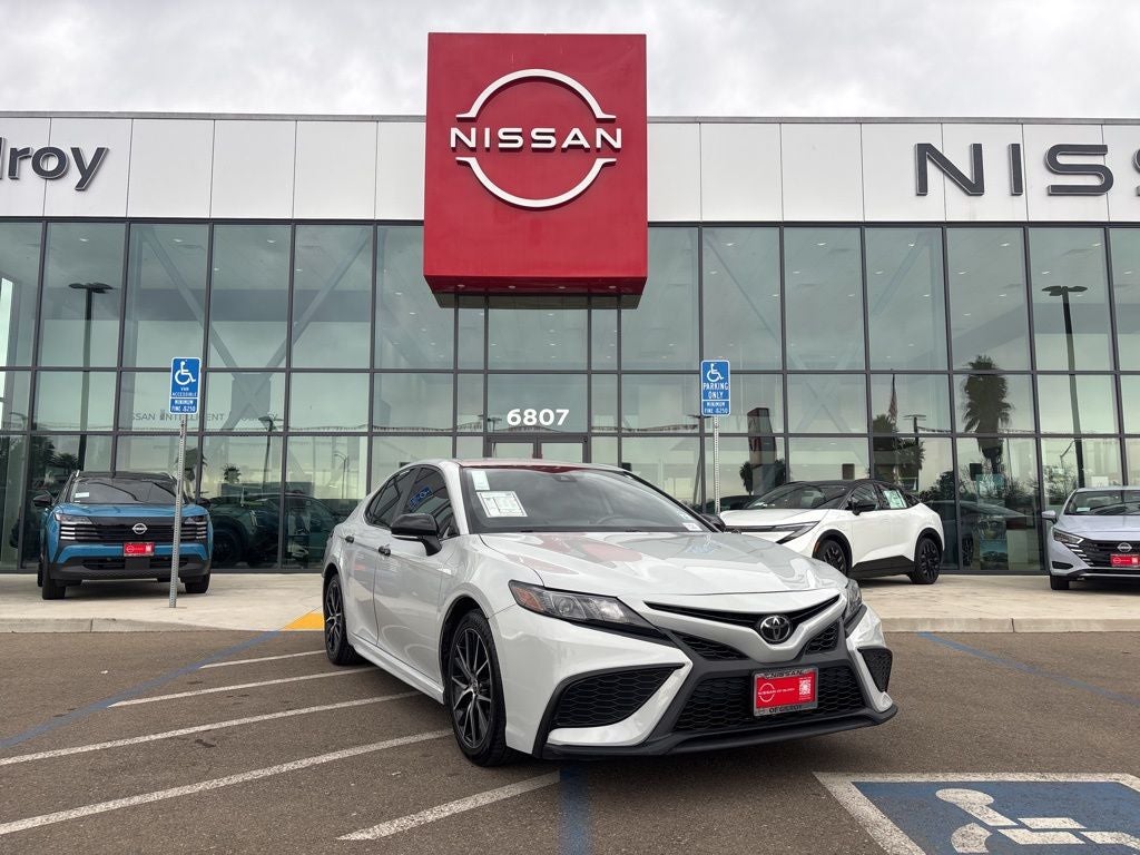 2023 Toyota Camry SE