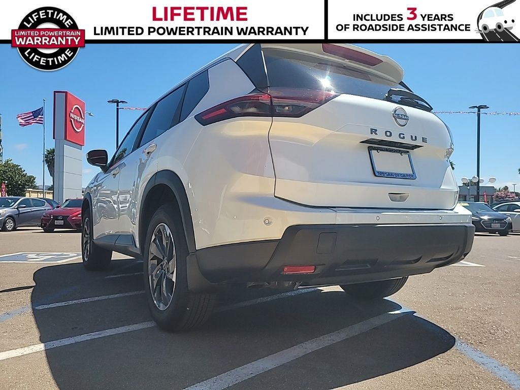 2025 Nissan Rogue SV