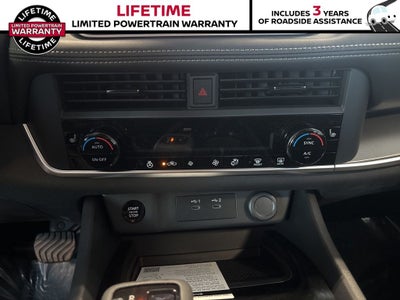 2026 Nissan Rogue SV