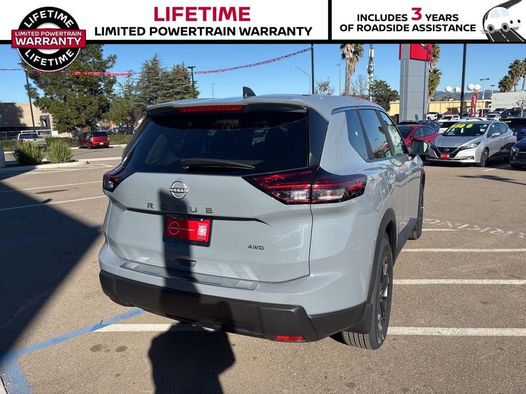 2026 Nissan Rogue SV