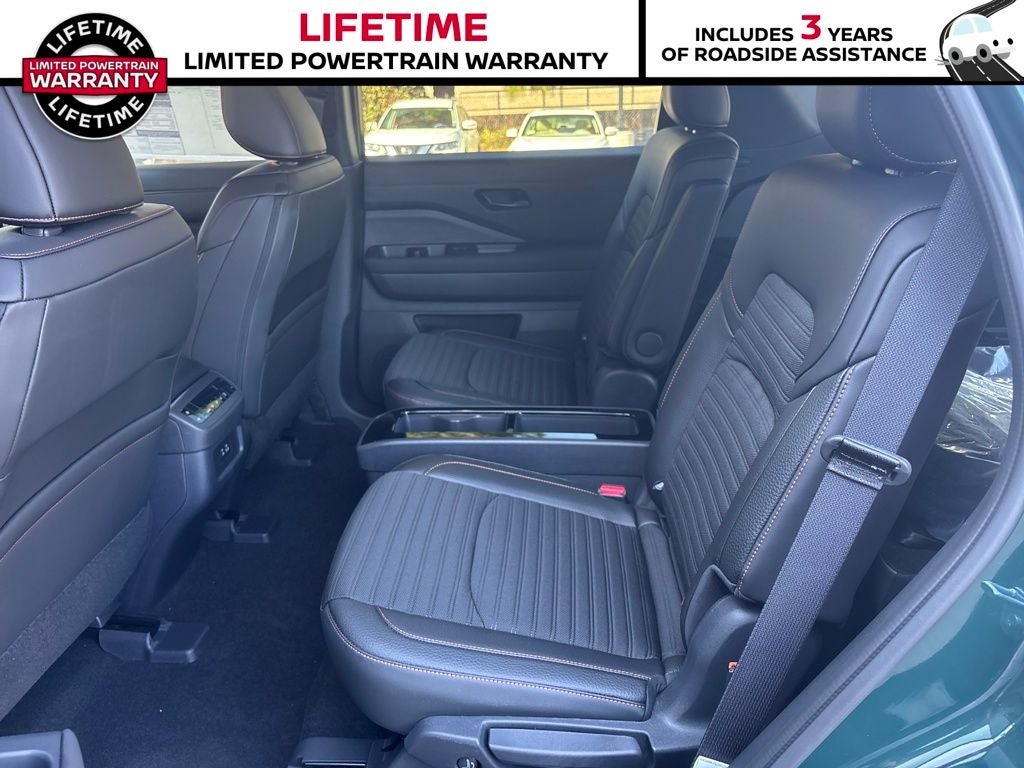 2025 Nissan Pathfinder Rock Creek®