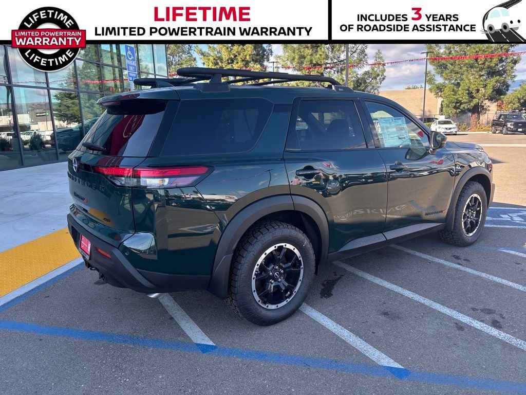 2025 Nissan Pathfinder Rock Creek®