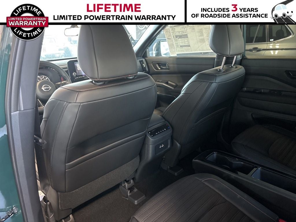 2025 Nissan Pathfinder Rock Creek®