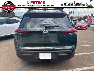 2025 Nissan Pathfinder Rock Creek®