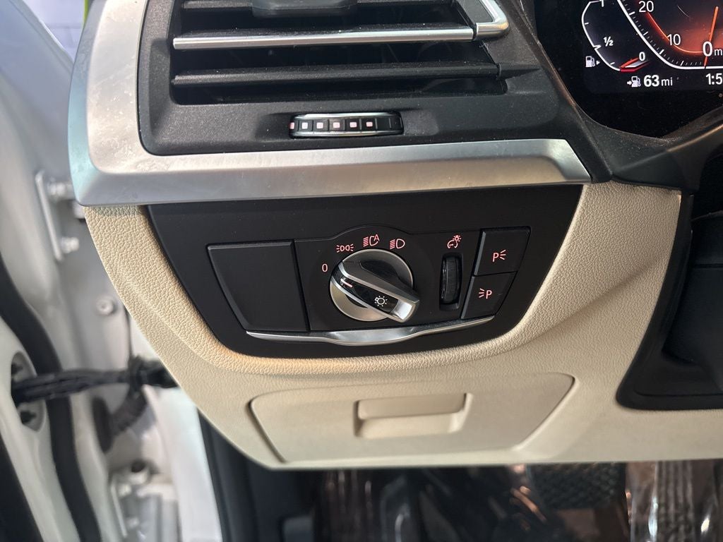 2022 BMW X4 xDrive30i