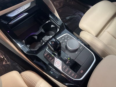 2022 BMW X4 xDrive30i