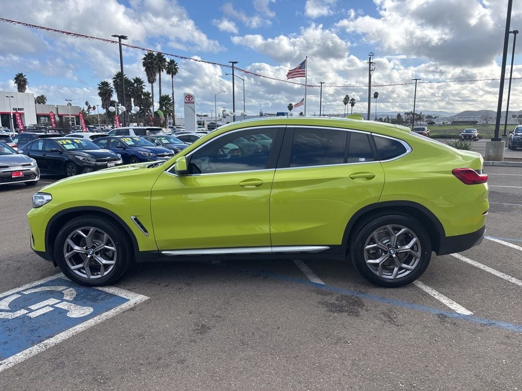 2022 BMW X4 xDrive30i