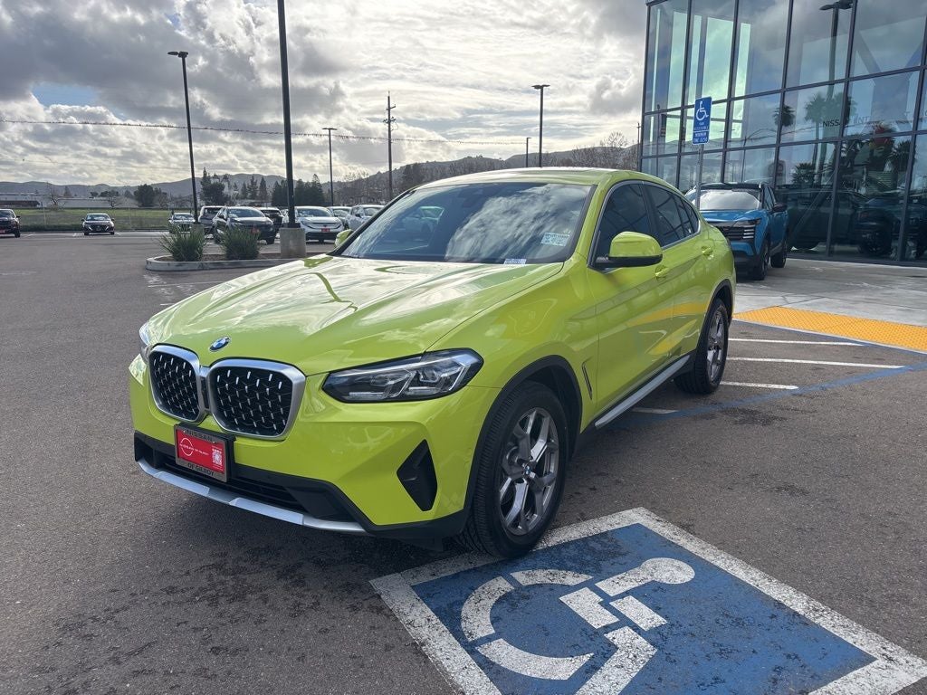 2022 BMW X4 xDrive30i