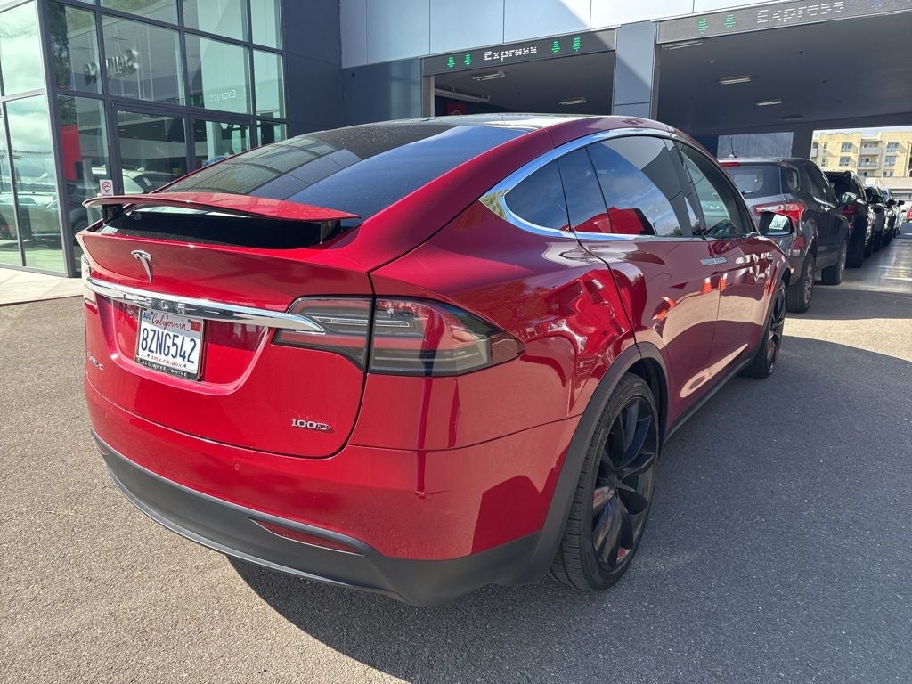 2019 Tesla Model X Base