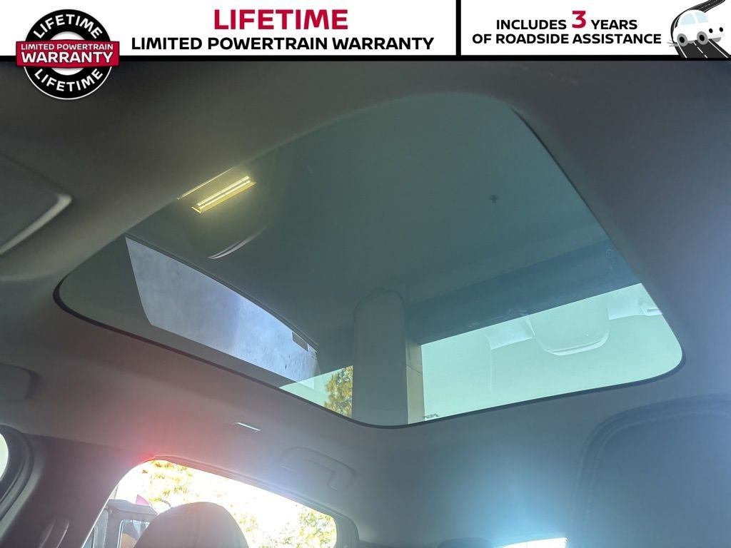 2026 Nissan LEAF Platinum+