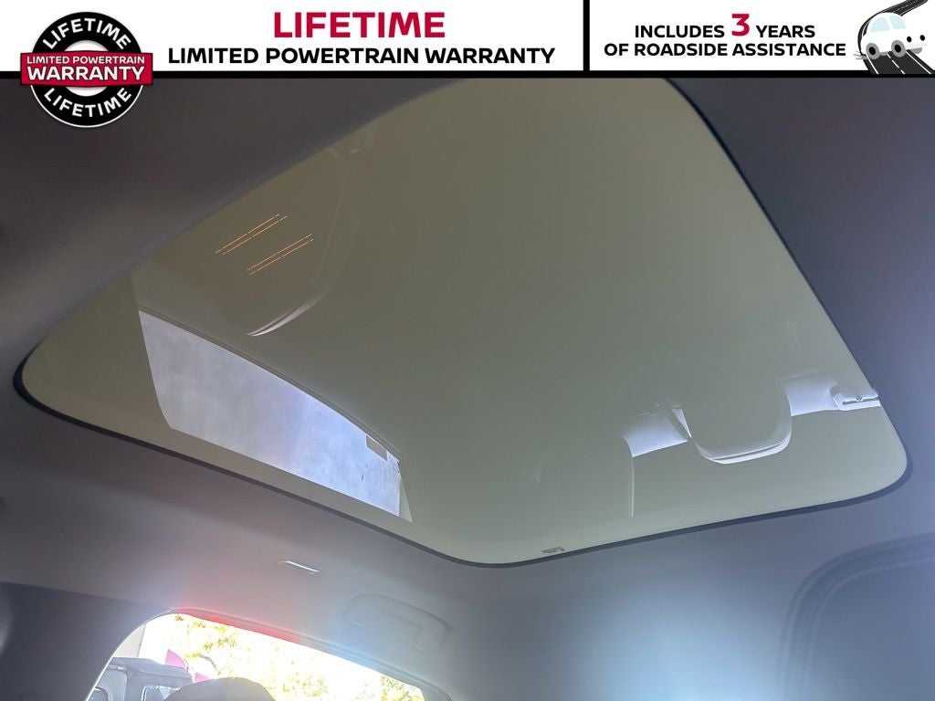 2026 Nissan LEAF Platinum+