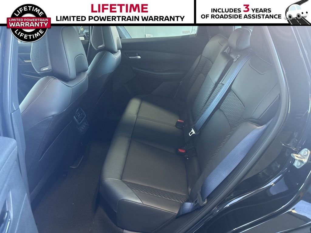 2026 Nissan LEAF Platinum+