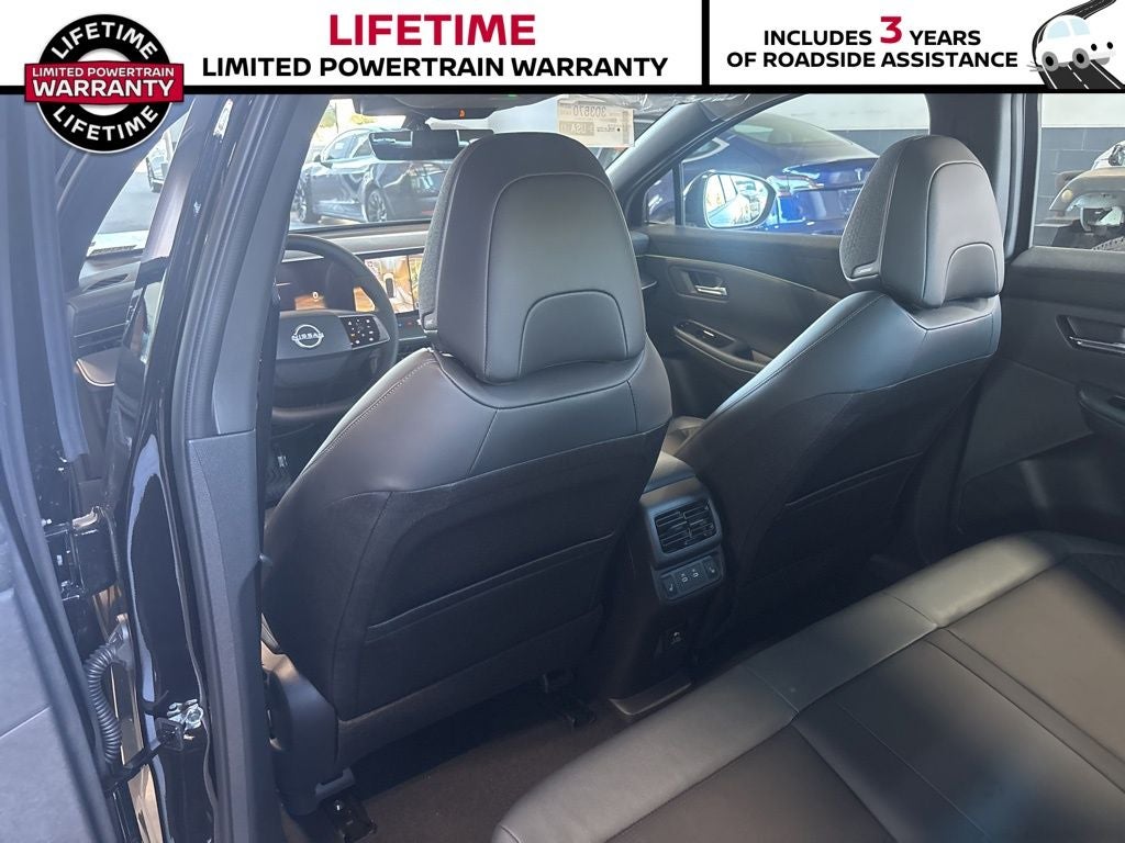 2026 Nissan LEAF Platinum+