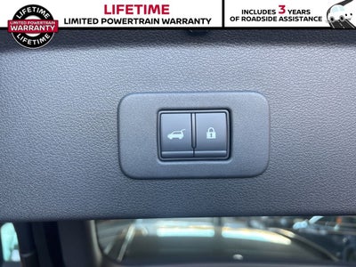 2026 Nissan LEAF Platinum+