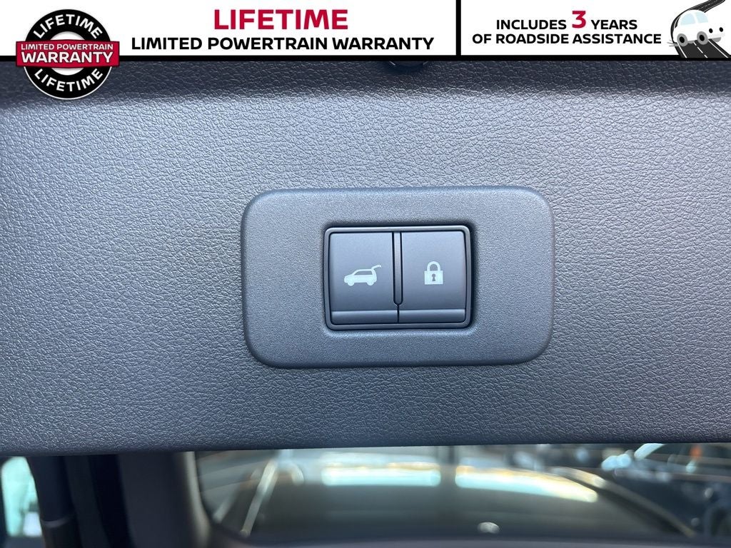 2026 Nissan LEAF Platinum+