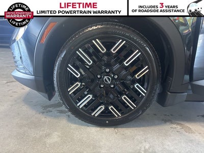 2026 Nissan LEAF Platinum+