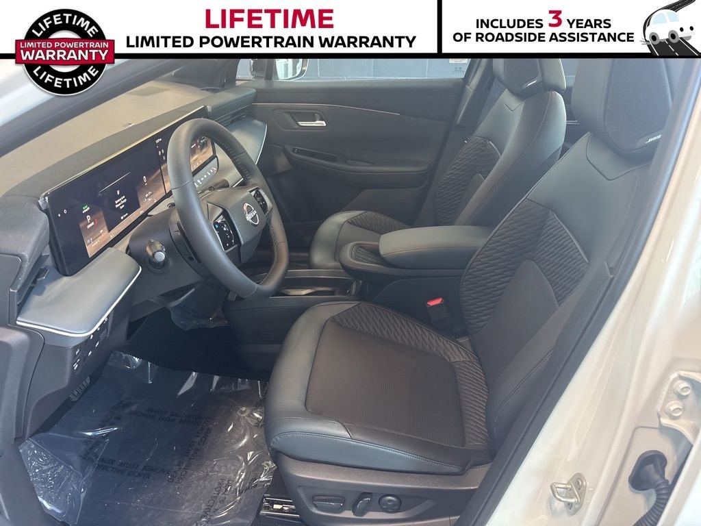 2026 Nissan LEAF Platinum+