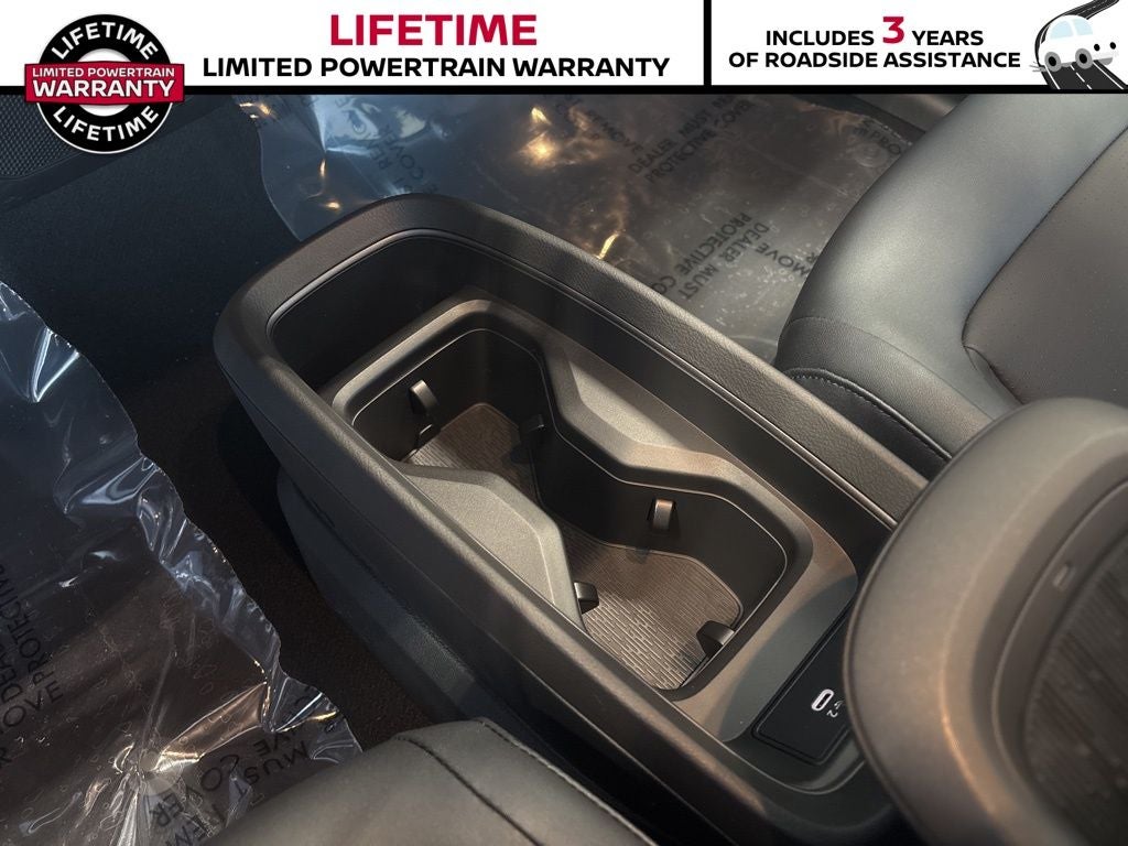 2026 Nissan LEAF Platinum+