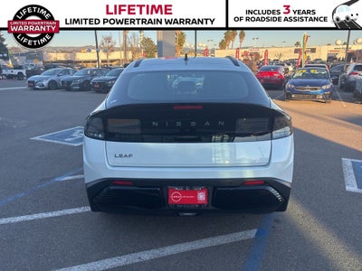 2026 Nissan LEAF Platinum+