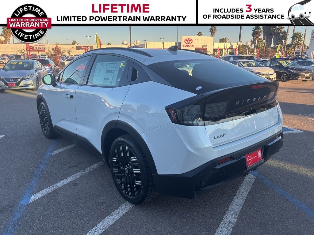 2026 Nissan LEAF Platinum+