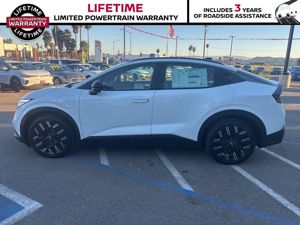 2026 Nissan LEAF Platinum+